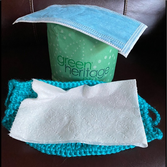 Decorative Hand-knitted Face Mask - Picture 6 of 13